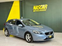 VOLVO V40 2.0 D2 / Auto