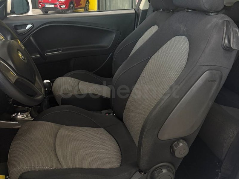 ALFA ROMEO MiTo 1.4 Distinctive 2010 foto 8