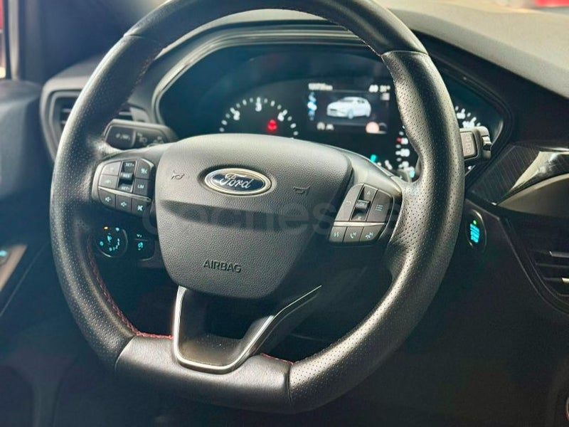 FORD Focus 1.5 EcoBlue ST-Line Auto 2019 foto 8