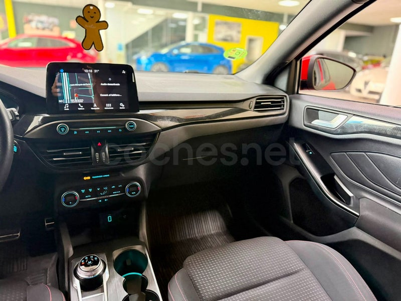 FORD Focus 1.5 EcoBlue ST-Line Auto 2019 foto 13