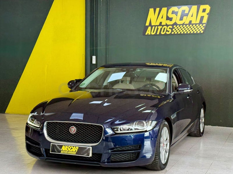 JAGUAR XE 2.0 AJ200D Diesel RWD Prestige 2016 foto 2