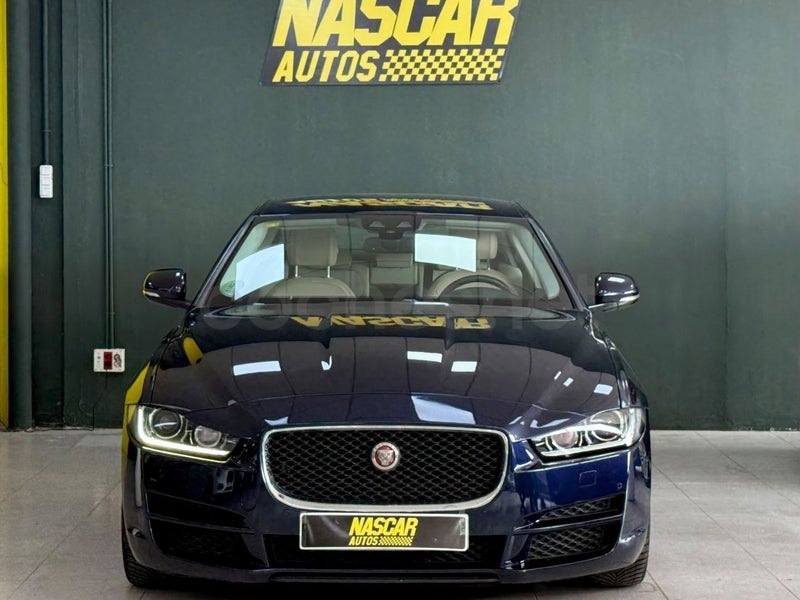 JAGUAR XE 2.0 AJ200D Diesel RWD Prestige 2016 foto 3