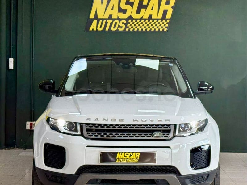 Range Rover Evoque 2.0 TD4 4x4 Pure 2018 de segunda mano en Valencia - foto 3