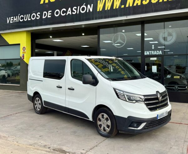 RENAULT Trafic 2.0 dCi 150 6 plazas