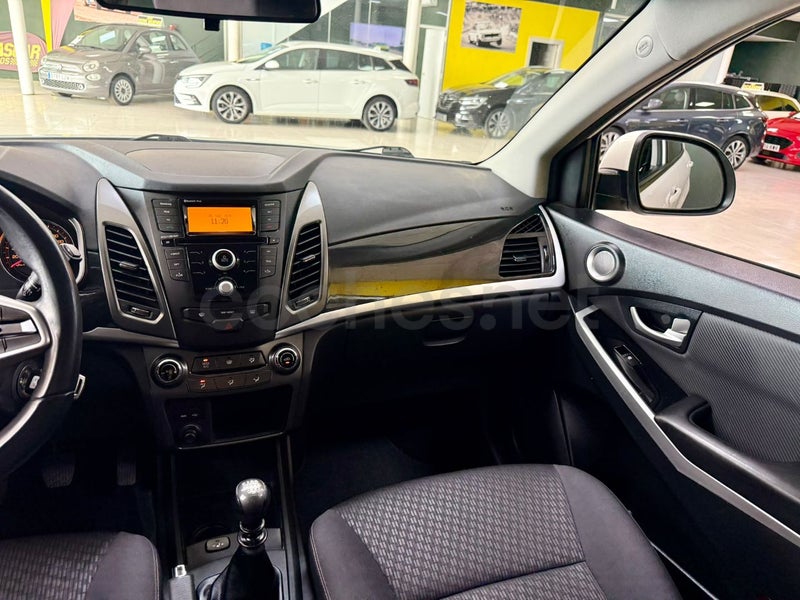 SSANGYONG Korando D22T Limited 4x2 2019 foto 6