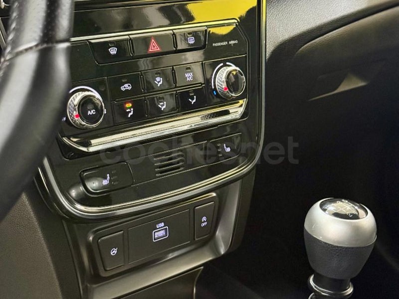 SSANGYONG Tivoli D16 Limited 2020 foto 8