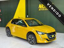 PEUGEOT 208 PureTech EAT8 GT Line