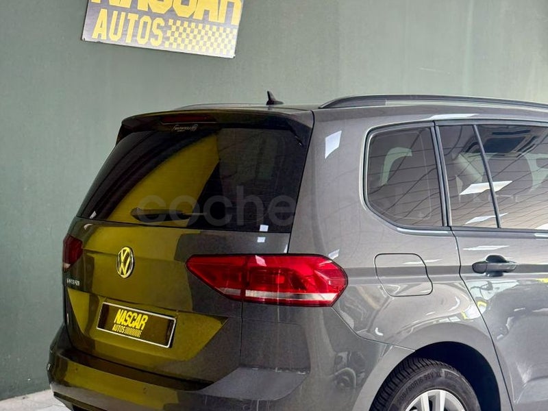 VOLKSWAGEN Touran Advance 1.6 TDI 2018 foto 13