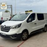 Renault Trafic 2.0 dCi 150 6 plazas 2021 frontal lateral izquierdo
